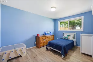 697 54th St, Springfield, OR 97478 - Photo 23