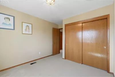 2343 SW 1st St, Gresham, OR 97080 - Photo 29