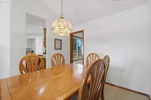 2343 SW 1st St, Gresham, OR 97080 - Photo 11