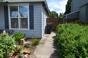 19244 Cantata Dr, Oregon City, OR 97045 - Photo 11