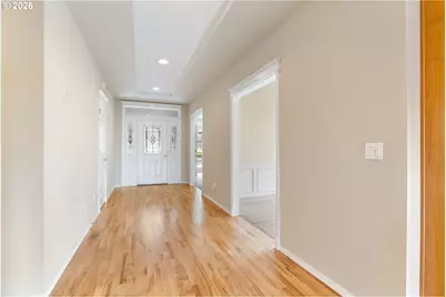 105 SW Dogwood Ln, White Salmon, WA 98672 - Photo 9