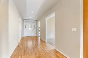 105 SW Dogwood Ln, White Salmon, WA 98672 - Photo 9