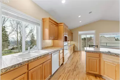 105 SW Dogwood Ln, White Salmon, WA 98672 - Photo 15