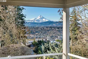 105 SW Dogwood Ln, White Salmon, WA 98672 - Photo 3