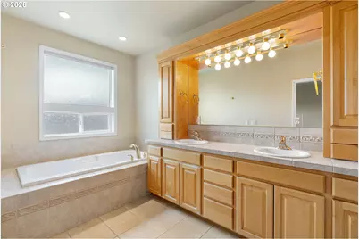 105 SW Dogwood Ln, White Salmon, WA 98672 - Photo 25