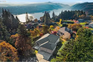 105 SW Dogwood Ln, White Salmon, WA 98672 - Photo 1