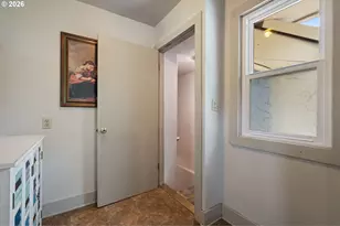 5205 SE Ramona St, Portland, OR 97206 - Photo 9