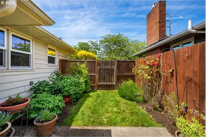 5205 SE Ramona St, Portland, OR 97206 - Photo 27