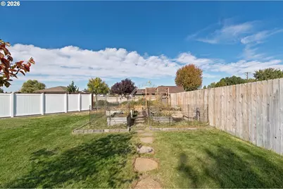 1085 SE View Cir, Hermiston, OR 97838 - Photo 37