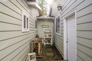 16784 Livesay Rd, Oregon City, OR 97045 - Photo 37