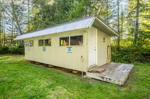 5198 Grand Ave, Florence, OR 97439 - Photo 33