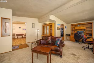 5198 Grand Ave, Florence, OR 97439 - Photo 13