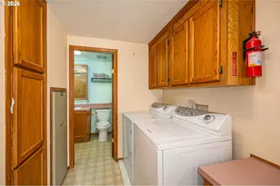 5198 Grand Ave, Florence, OR 97439 - Photo 21