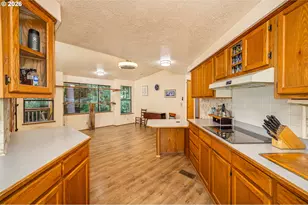 5198 Grand Ave, Florence, OR 97439 - Photo 11