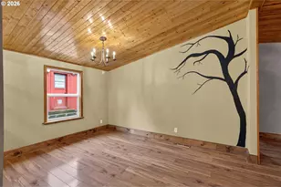 20284 El Romar Dr NE, Scotts Mills, OR 97375 - Photo 13