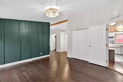 20284 El Romar Dr NE, Scotts Mills, OR 97375 - Photo 19