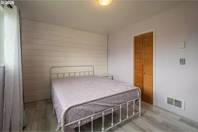 1540 Garfield St, North Bend, OR 97459 - Photo 21