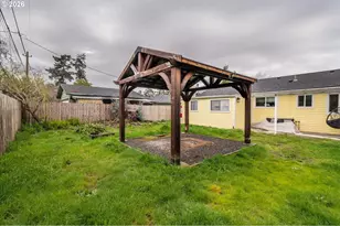 1540 Garfield St, North Bend, OR 97459 - Photo 29