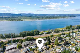 1306 B St, Washougal, WA 98671 - Photo 5