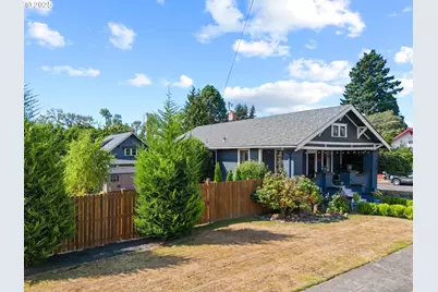 1306 B St, Washougal, WA 98671 - Photo 3