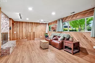 10300 SW Coquille Dr, Tualatin, OR 97062 - Photo 27