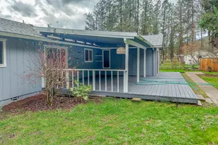 210 Cherokee Ave, Roseburg, OR 97471 - Photo 33