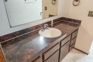 210 Cherokee Ave, Roseburg, OR 97471 - Photo 25