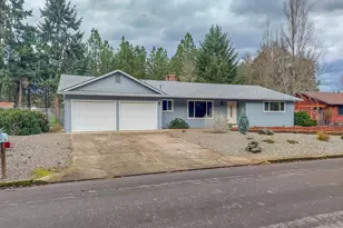 210 Cherokee Ave, Roseburg, OR 97471 - Photo 39