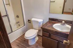 210 Cherokee Ave, Roseburg, OR 97471 - Photo 23