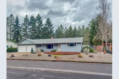 210 Cherokee Ave, Roseburg, OR 97471 - Photo 41