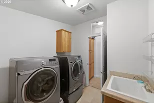 61513 Richmond Way, Coos Bay, OR 97420 - Photo 31