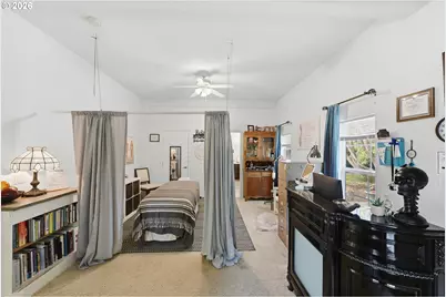 61513 Richmond Way, Coos Bay, OR 97420 - Photo 19