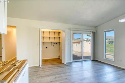 1209 SW Zeta Ct, Pendleton, OR 97801 - Photo 35