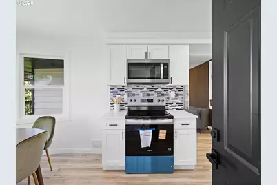 3308 E McLoughlin Blvd, Vancouver, WA 98661 - Photo 5