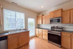 4735 SE Paladin Ln, Hillsboro, OR 97123 - Photo 17