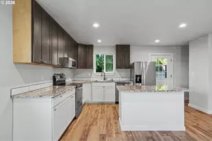 1671 Cooper St, Lebanon, OR 97355 - Photo 11