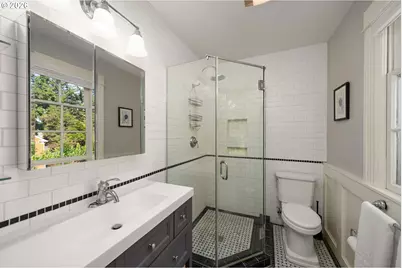 2127 SW Elm St, Portland, OR 97201 - Photo 23