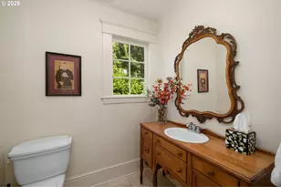 2127 SW Elm St, Portland, OR 97201 - Photo 19