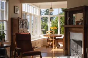 2127 SW Elm St, Portland, OR 97201 - Photo 11