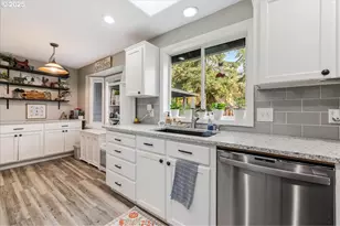 56220 SW Lee Falls Rd, Gaston, OR 97119 - Photo 7