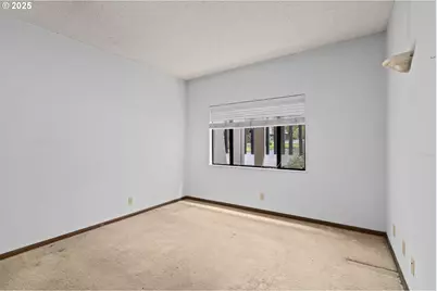 790 SE Webber St #104, Portland, OR 97202 - Photo 9