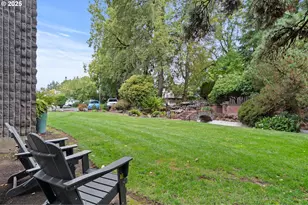 790 SE Webber St, Portland, OR 97202 - Photo 3