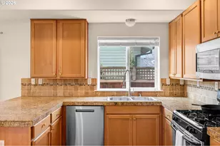 6507 NE 7th Ave, Portland, OR 97211 - Photo 17