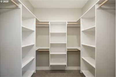 24934 Westfield Ave, Veneta, OR 97487 - Photo 13