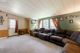 137127 Main St, Crescent, OR 97733 - Photo 11
