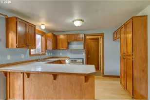 33298 SW Meadowbrook Dr, Scappoose, OR 97056 - Photo 13