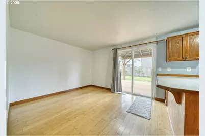33298 SW Meadowbrook Dr, Scappoose, OR 97056 - Photo 11