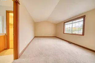 33298 SW Meadowbrook Dr, Scappoose, OR 97056 - Photo 17