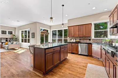 10766 NW Jordan Ln, Portland, OR 97210 - Photo 15