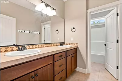 10766 NW Jordan Ln, Portland, OR 97210 - Photo 31